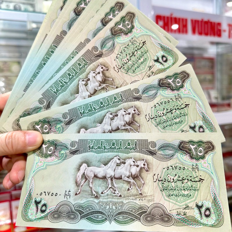 tiền con ngựa irac